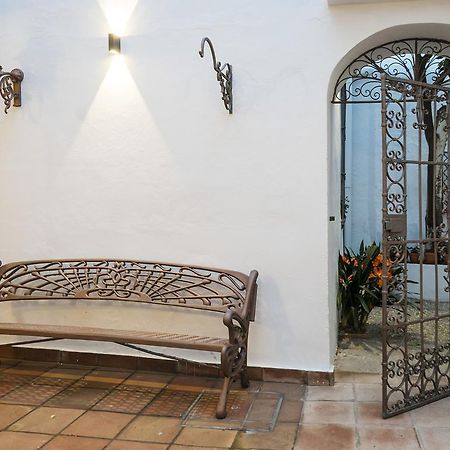 Selecta Apartments Los Venerables Sevilla Kültér fotó