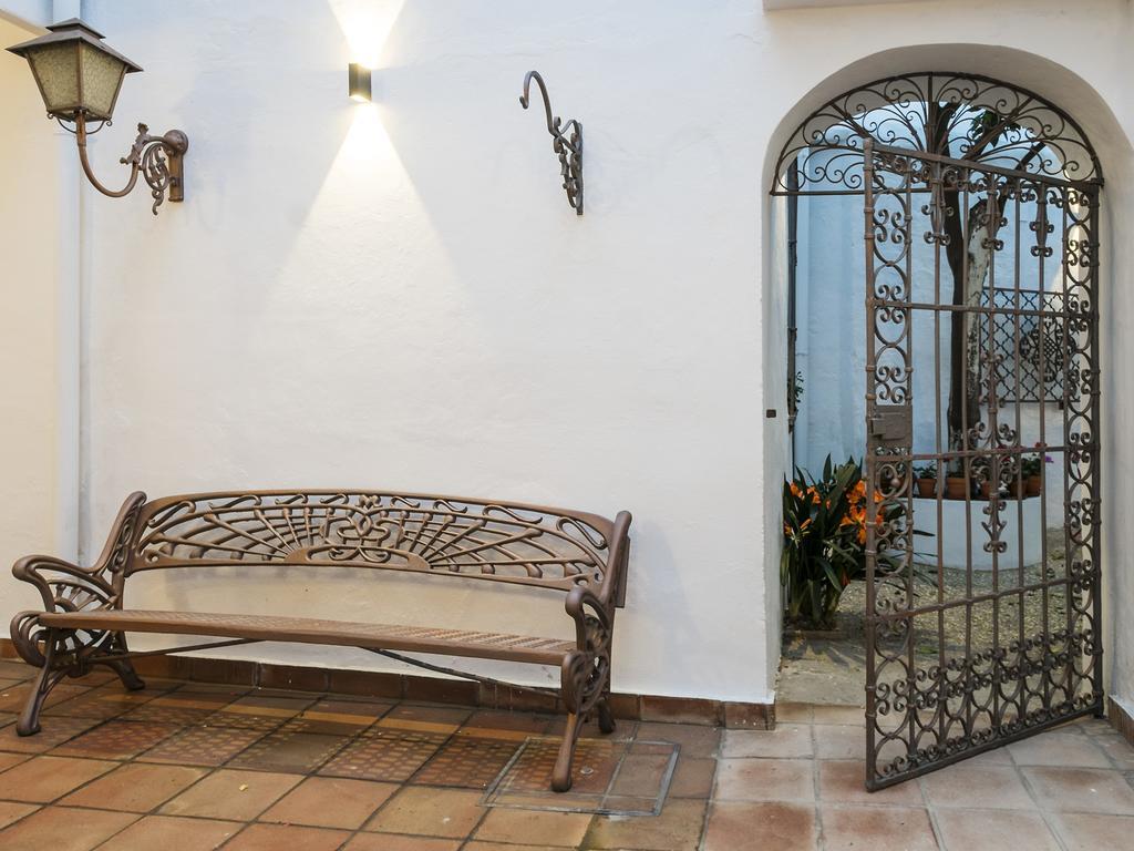 Selecta Apartments Los Venerables Sevilla Kültér fotó
