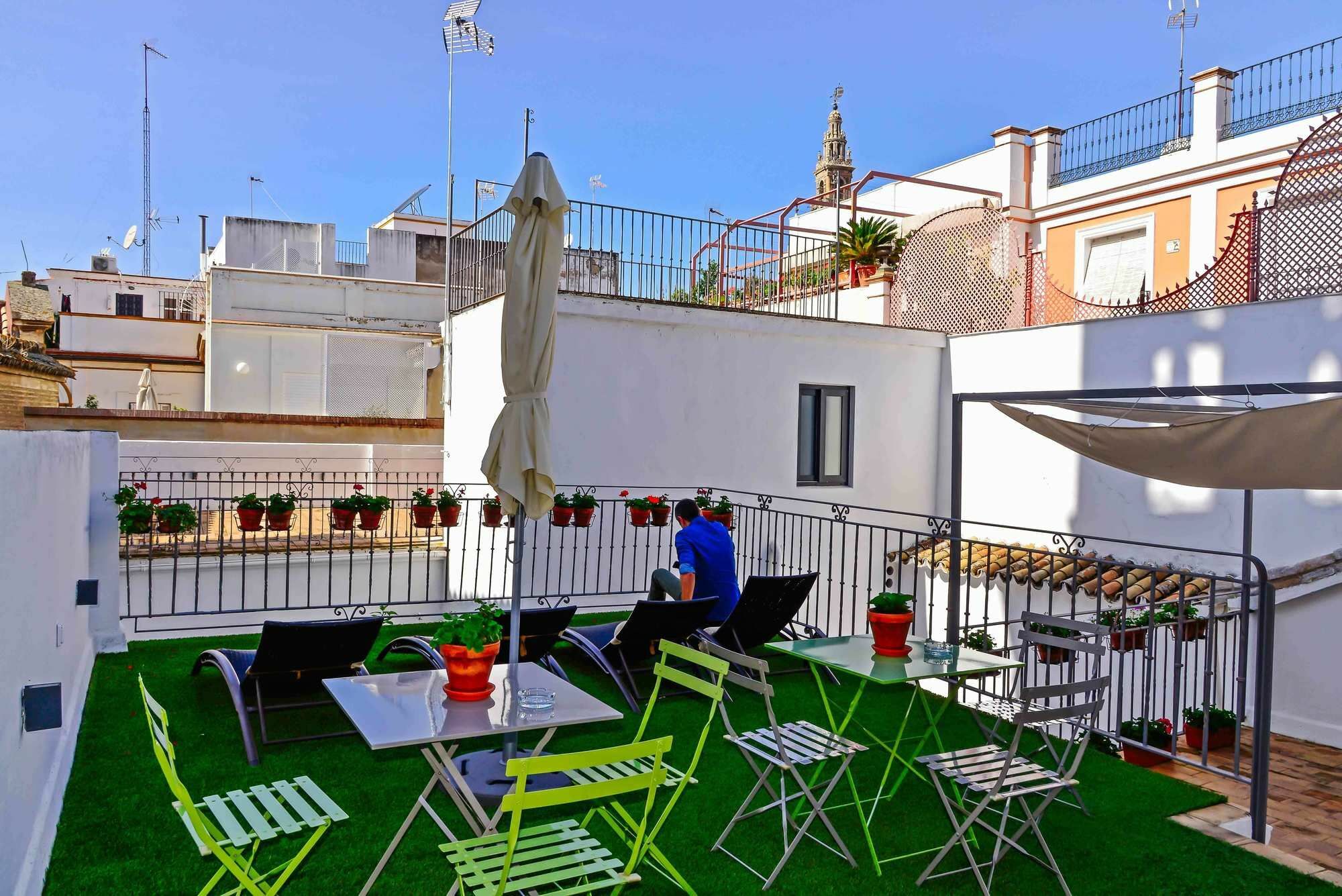 Selecta Apartments Los Venerables Sevilla Kültér fotó