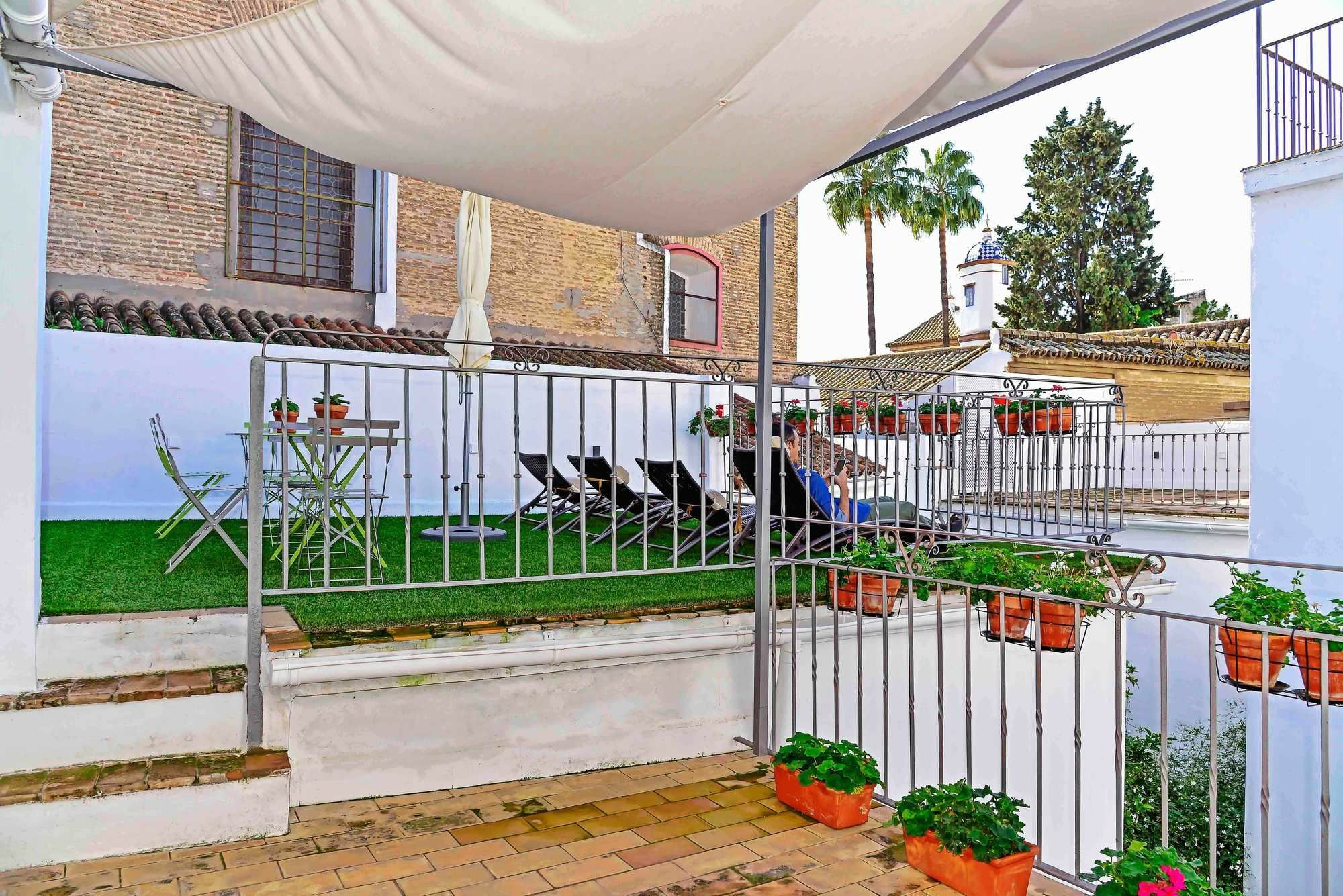 Selecta Apartments Los Venerables Sevilla Kültér fotó