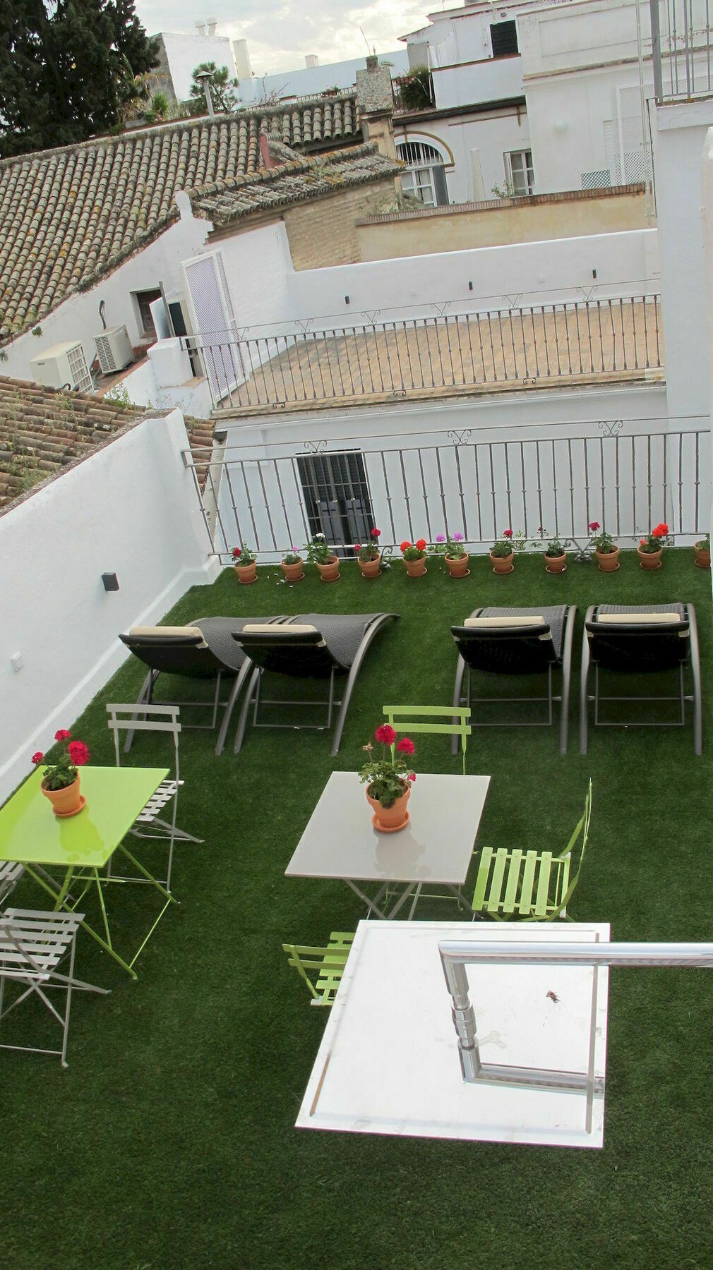 Selecta Apartments Los Venerables Sevilla Kültér fotó